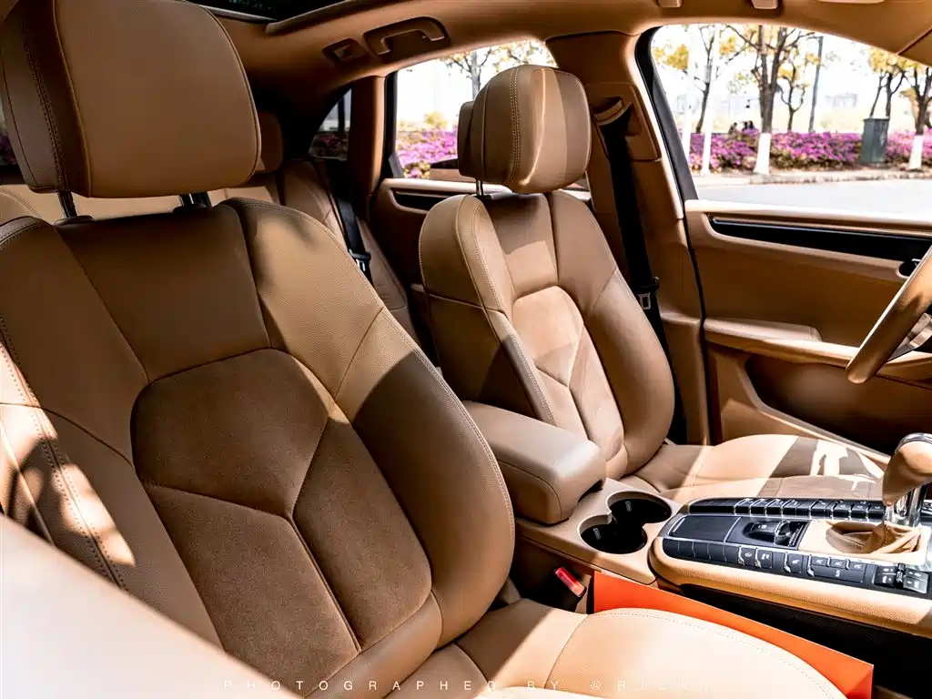 Porsche Macan 2014 — фото 12