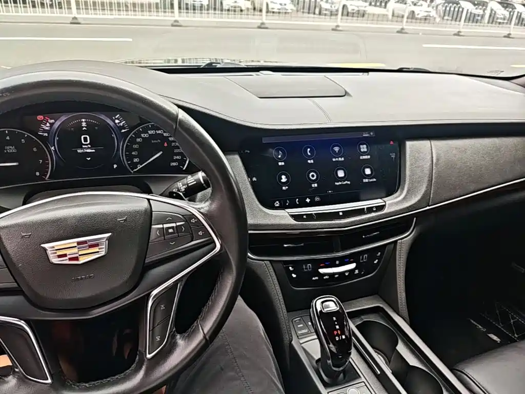 Cadillac CT6 2021 — фото 10