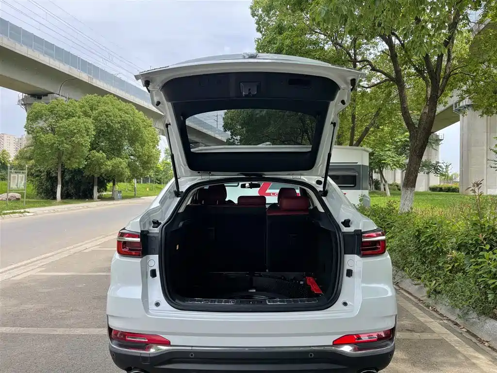 Changan CS85 COUPE 2021 — фото 15