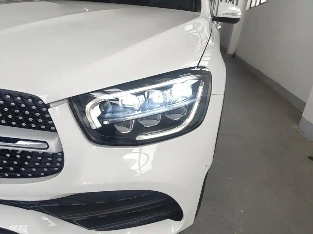 Mercedes-Benz GLC 2020 — фото 24