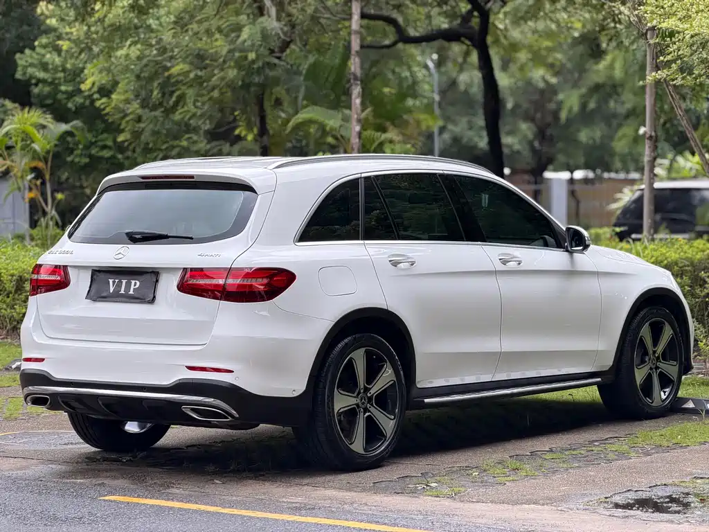 Mercedes-Benz GLC 2019 — фото 13