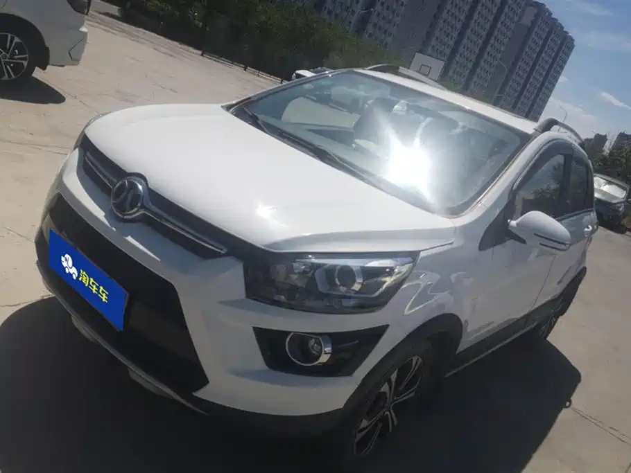 BAIC Senova X25 2016