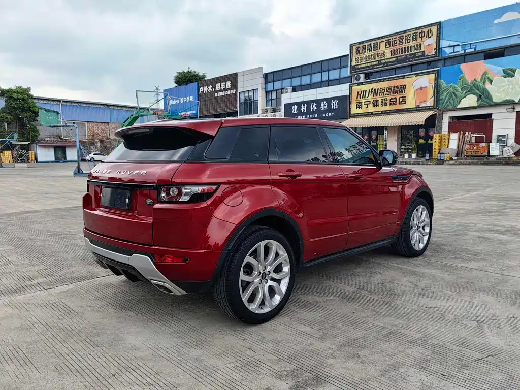 Land Rover Evoque 2015 — фото 6