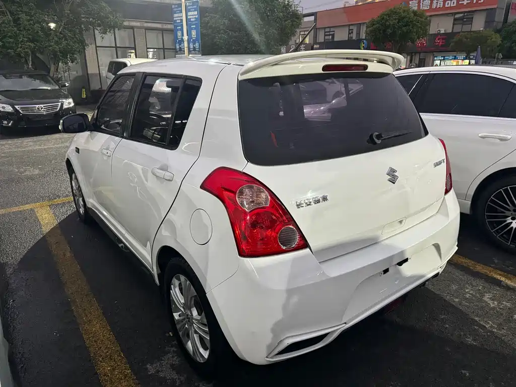 Suzuki Swift 2017