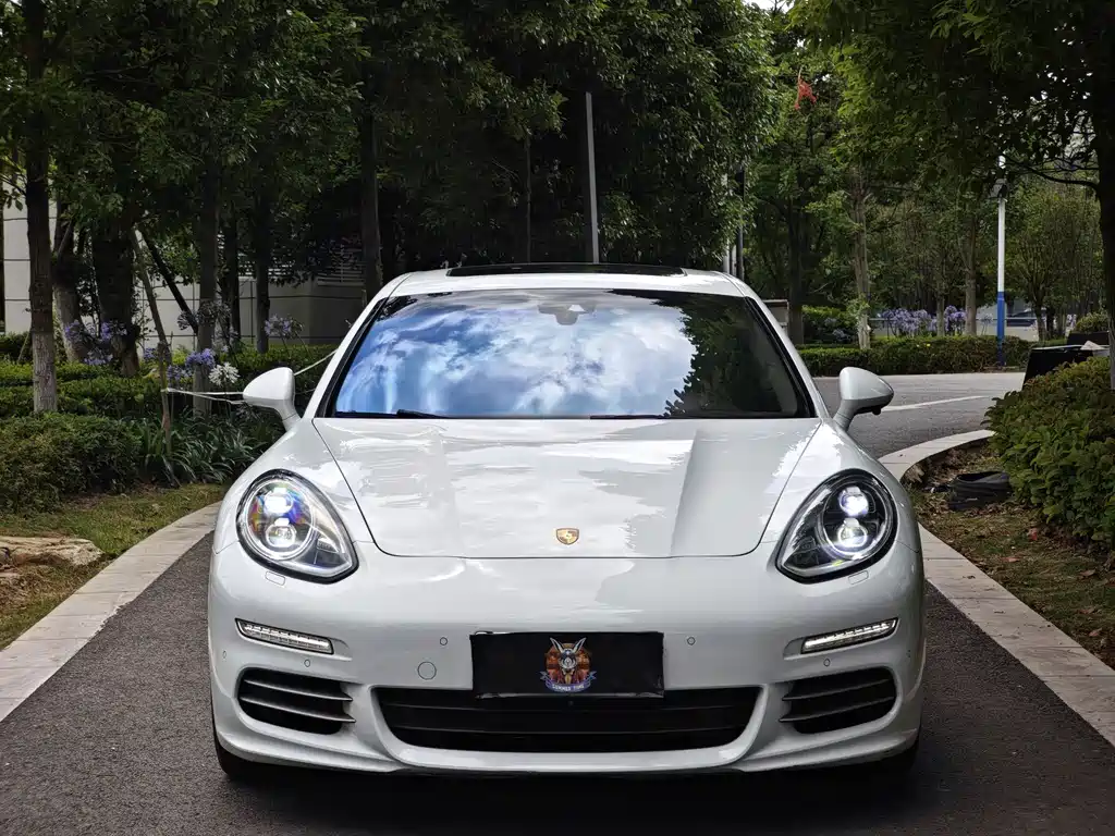 Porsche Panamera 2016