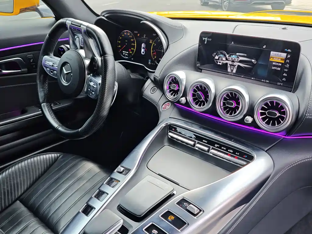 Mercedes-Benz AMG GT 2022 — фото 9
