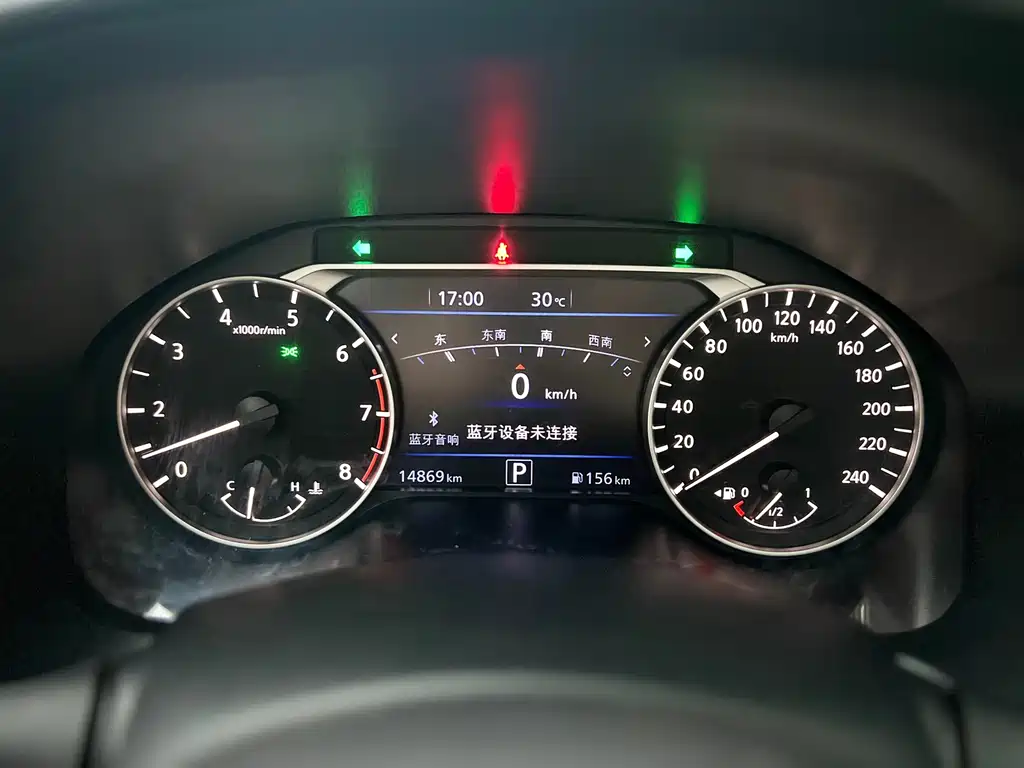 Nissan Teana 2025 — фото 8