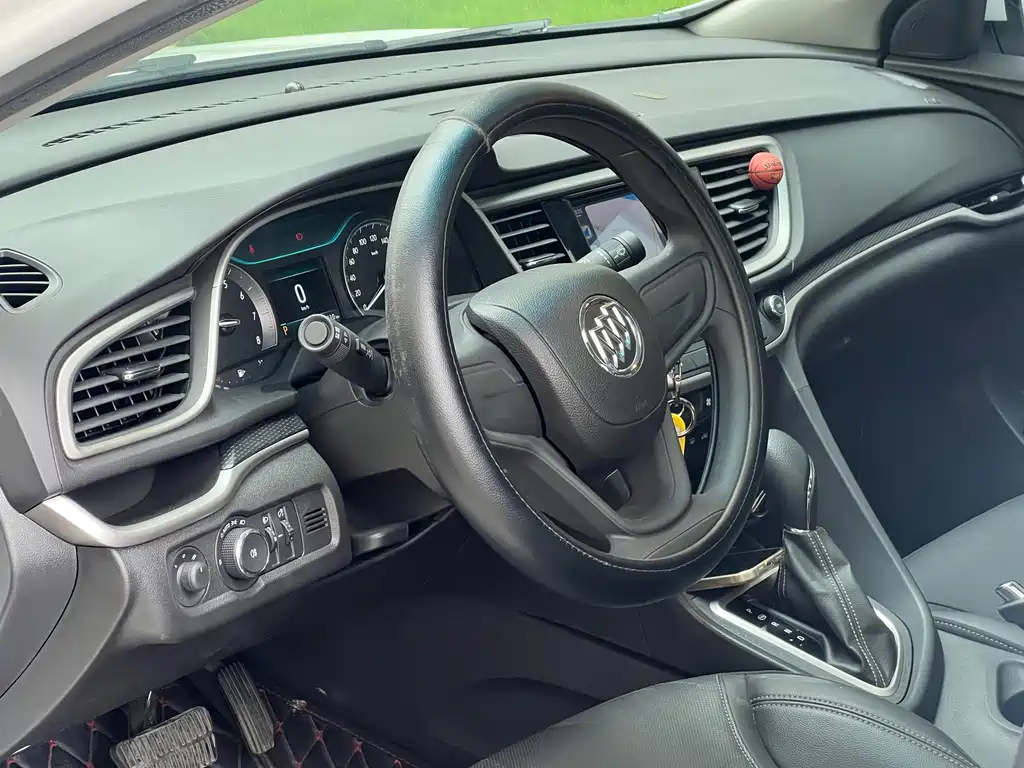 Buick Excelle 2020 — фото 10