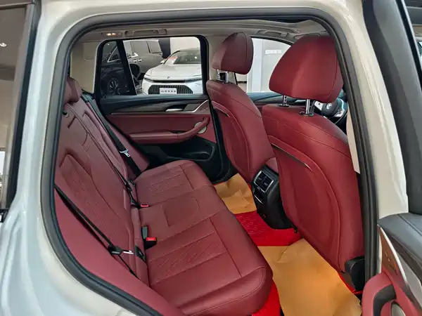 BMW X3 2023