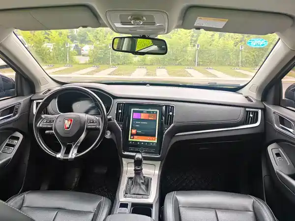 Roewe RX5 New Energy 2019