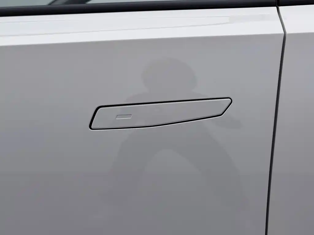 GAC Trumpchi GS3 2026 — фото 18