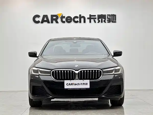 BMW 5 Series 2023