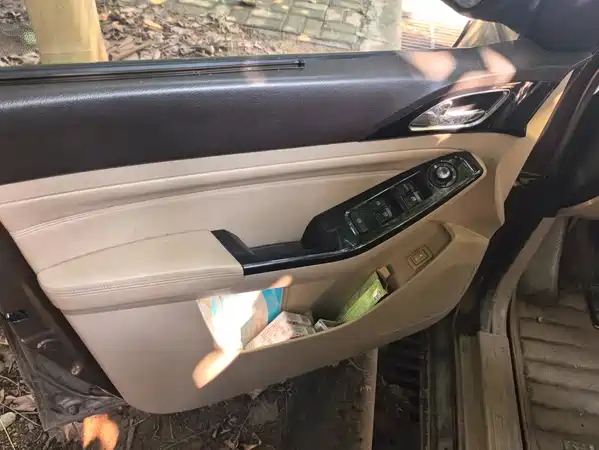 Baojun 730 2015