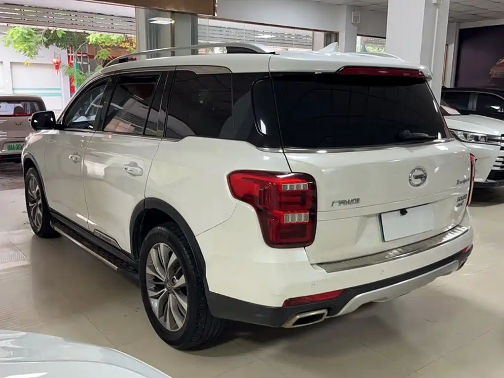 GAC Motor Trumpchi GS8 2018 — фото 10