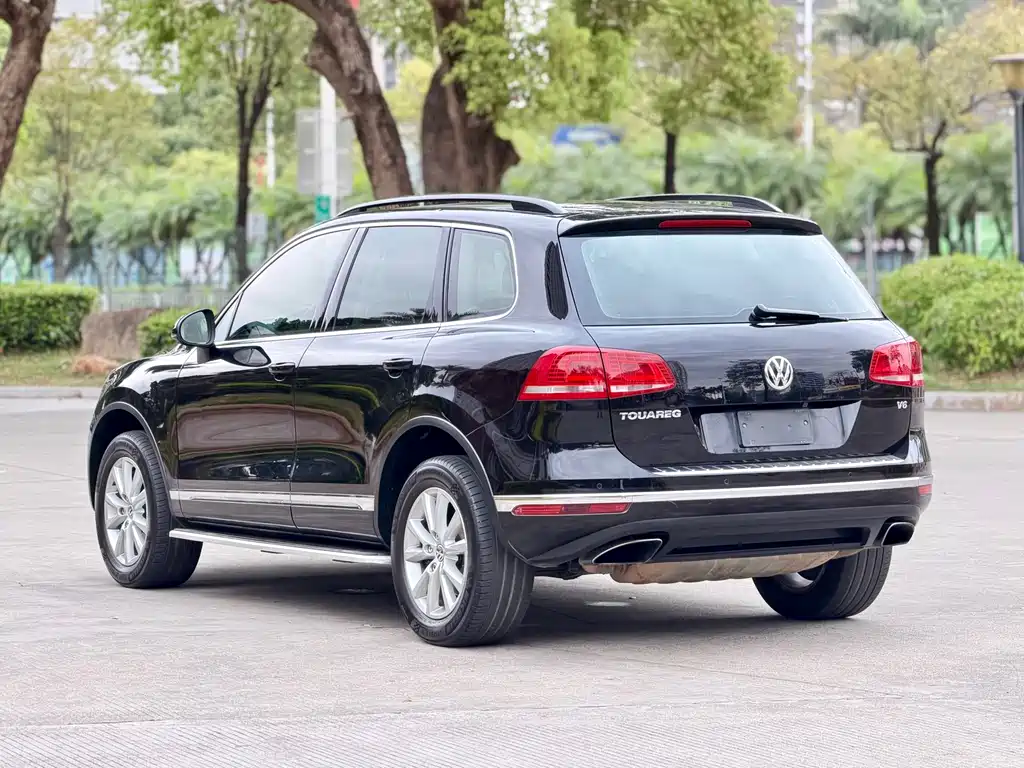 Volkswagen Touareg 2017 — фото 7