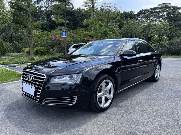Audi A8 2012