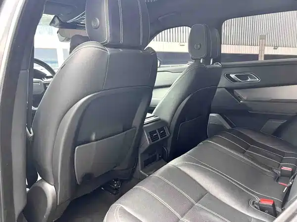 Land Rover Range Rover Velar 2021
