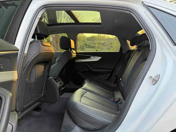 Audi A4L 2022