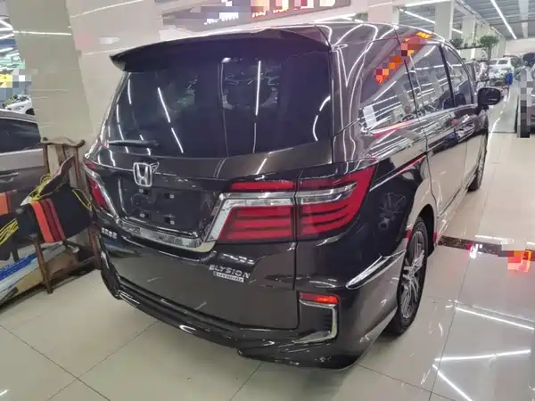 Honda Elysion 2020