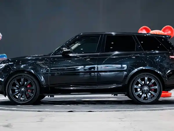 Land Rover Range Rover Sport 2020