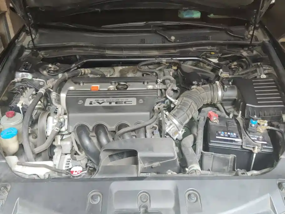 Honda Accord 2013 — фото 10