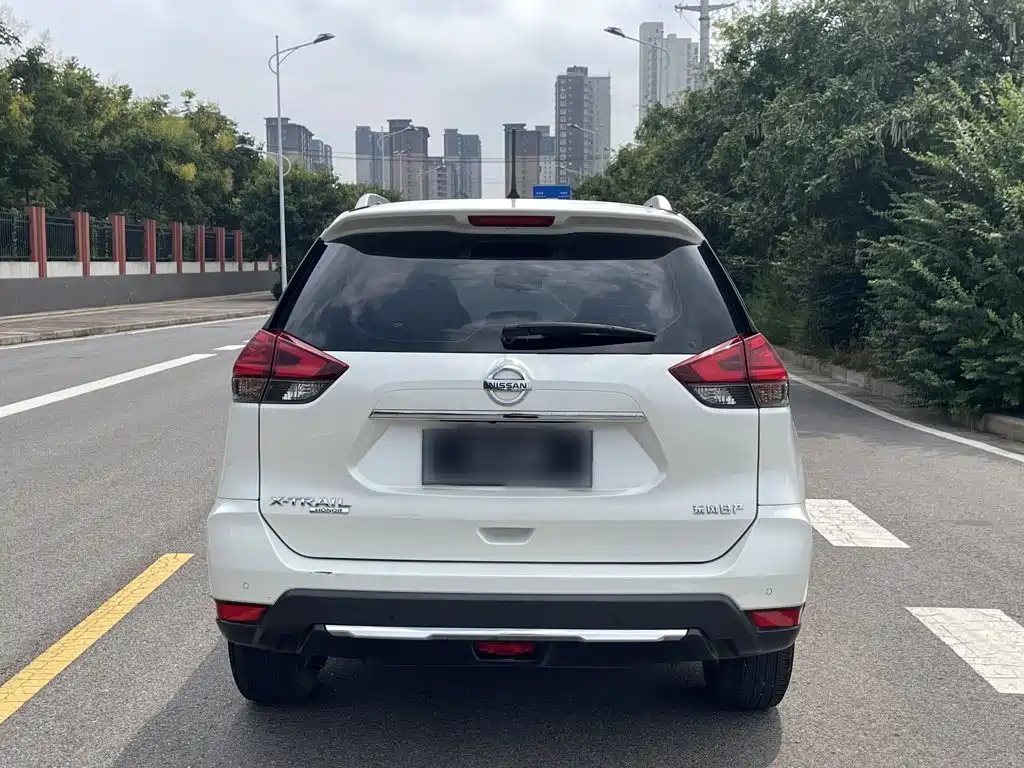Nissan X-Trail 2023 — фото 10
