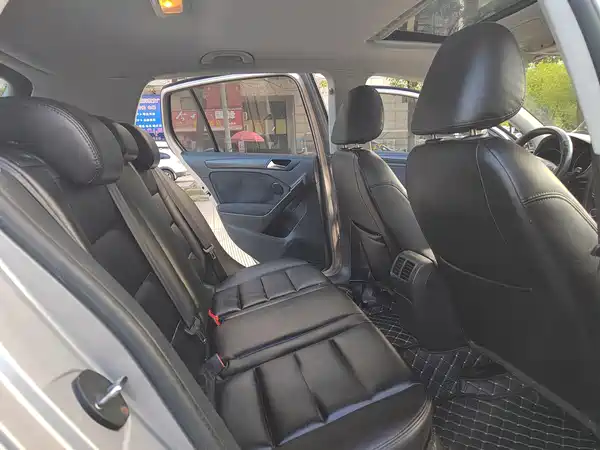 Volkswagen Golf 2014