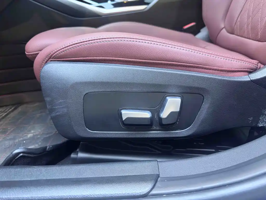 BMW 3 Series 2023 — фото 16