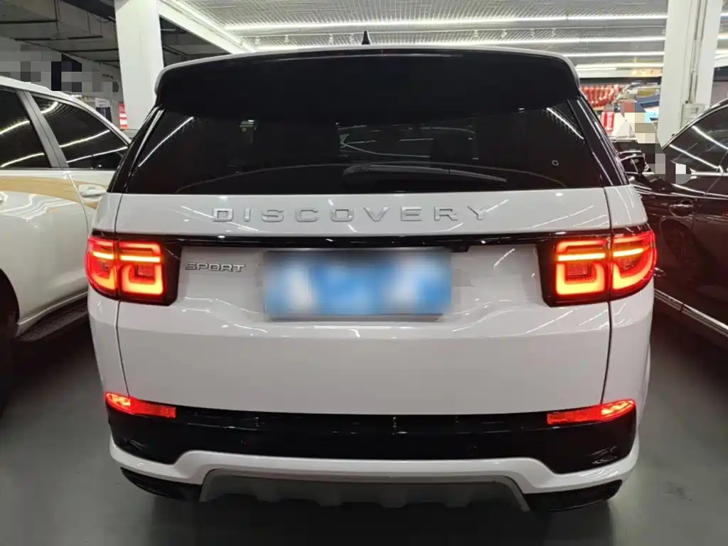 Land Rover Discovery Sport 2024 — фото 6
