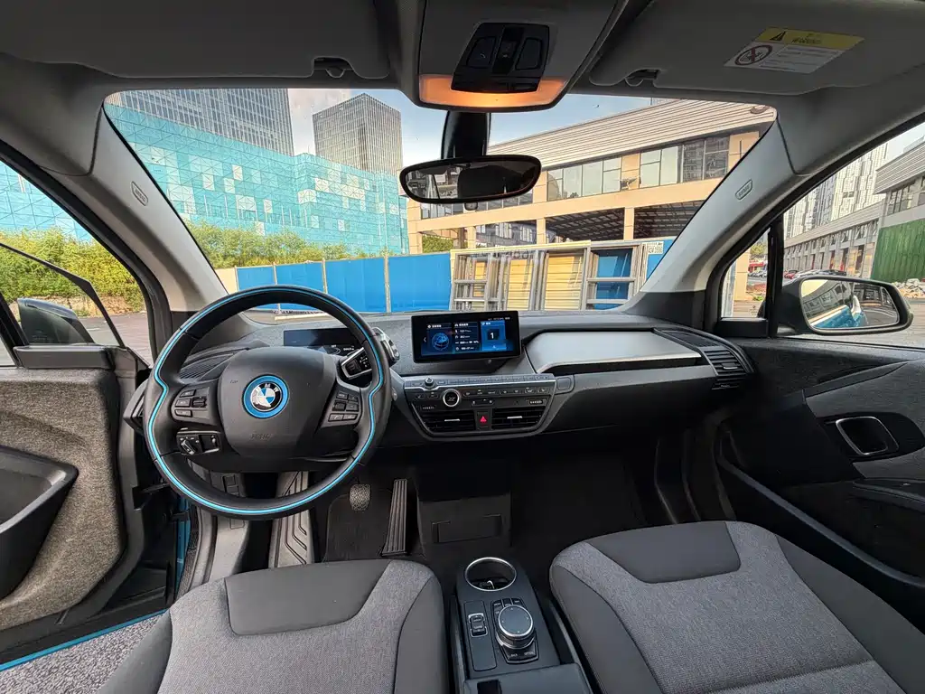 BMW i3 2019 — фото 7
