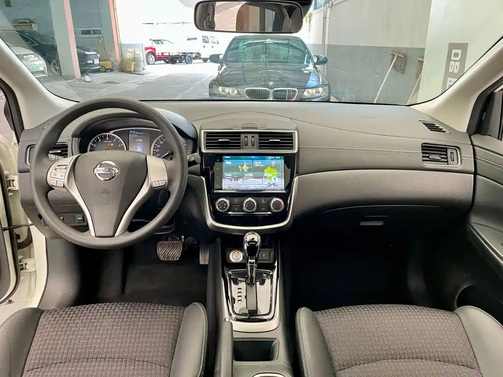Nissan Tiida 2019 — фото 8