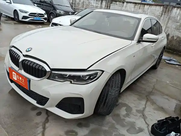 BMW 3 Series 2022