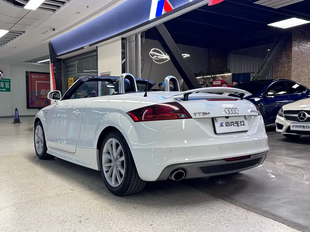 Audi TT 2016 — фото 25