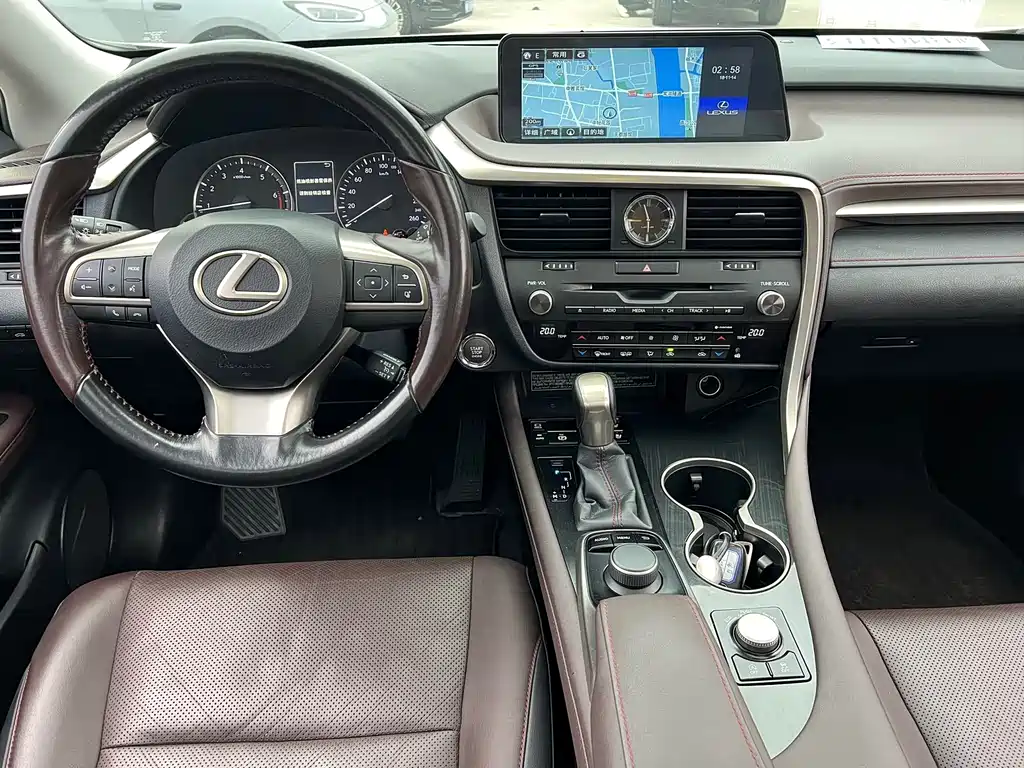 Lexus RX 2017 — фото 9