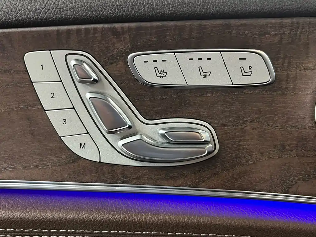 Mercedes-Benz E-Class 2020 — фото 22