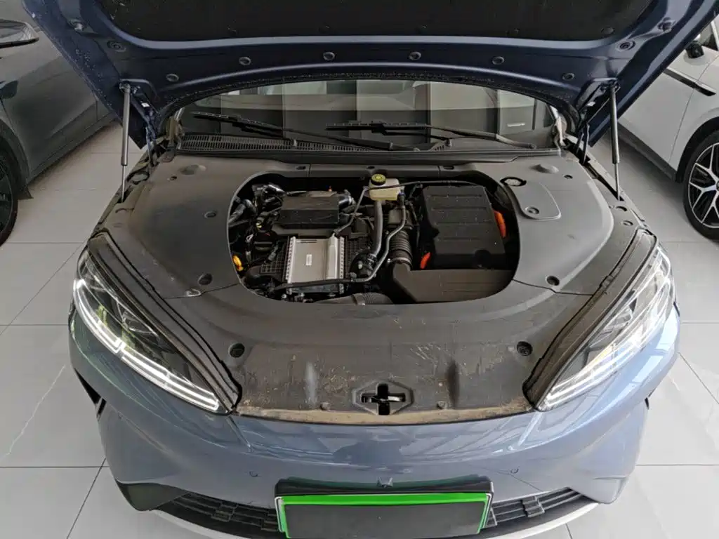 BYD Seal 07 DM-i 2026 — фото 20
