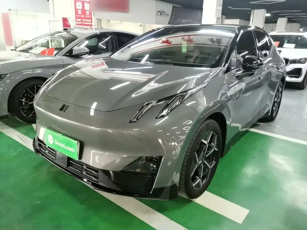 Lynk & Co Z20 2025