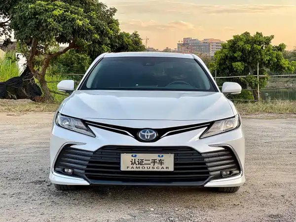 Toyota Camry 2021