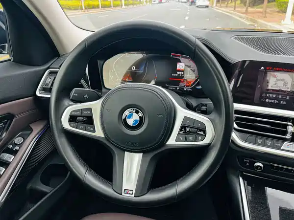 BMW 3 Series 2022
