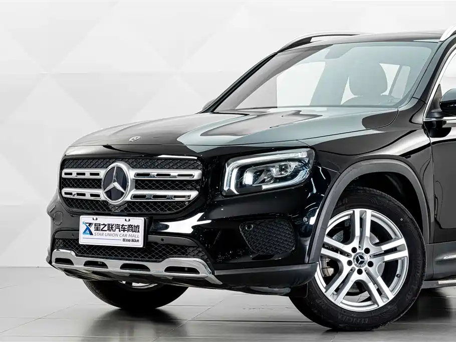 Mercedes-Benz GLB 2023