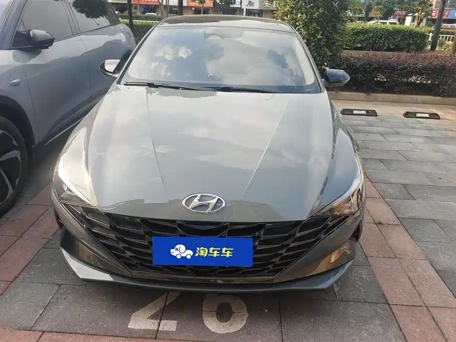 Hyundai Elantra 2020 — фото 2