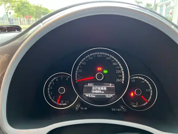 Volkswagen Beetle 2014