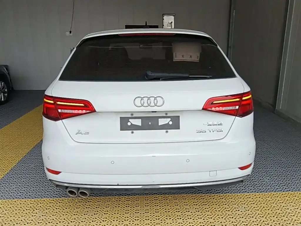 Audi A3 2021 — фото 6