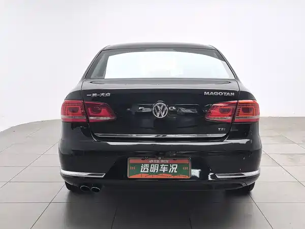 Volkswagen Magotan 2015