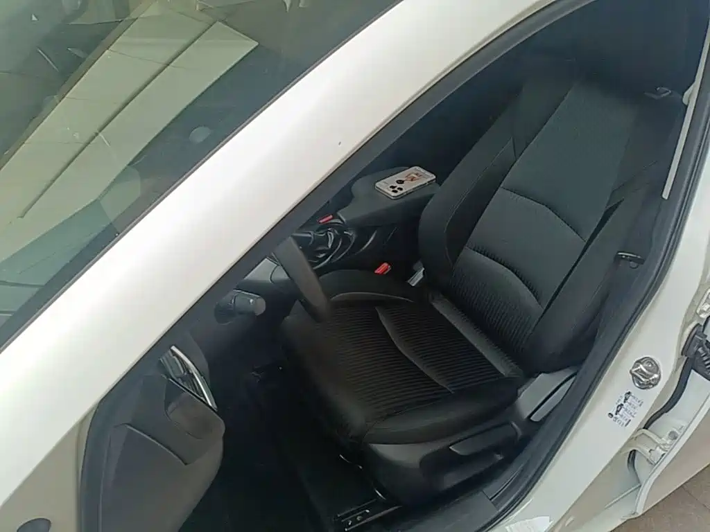 Mazda 3 Angkesela 2016 — фото 15