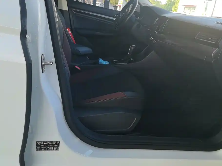 Volkswagen Bora 2021