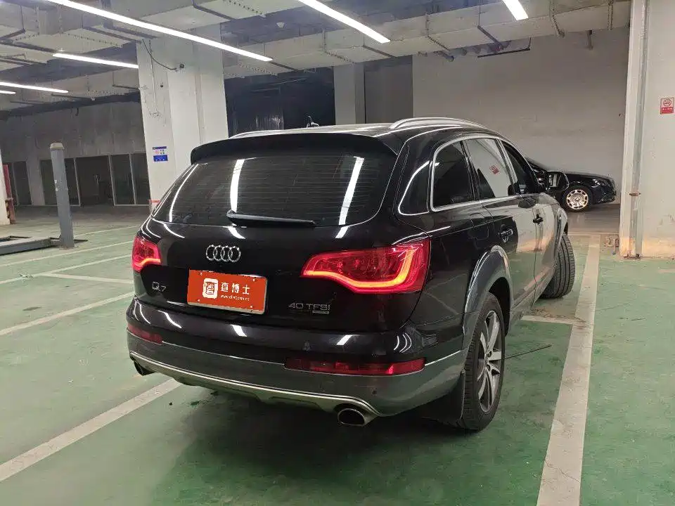 Audi Q7 2015 — фото 2