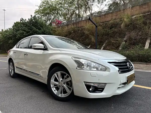 Nissan Teana 2015