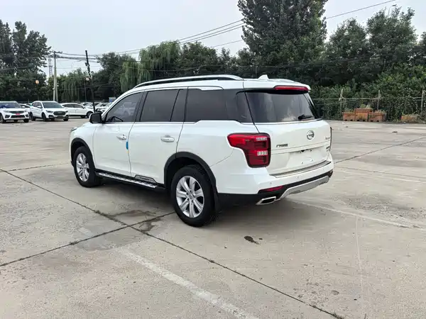 GAC Trumpchi GS8 2018