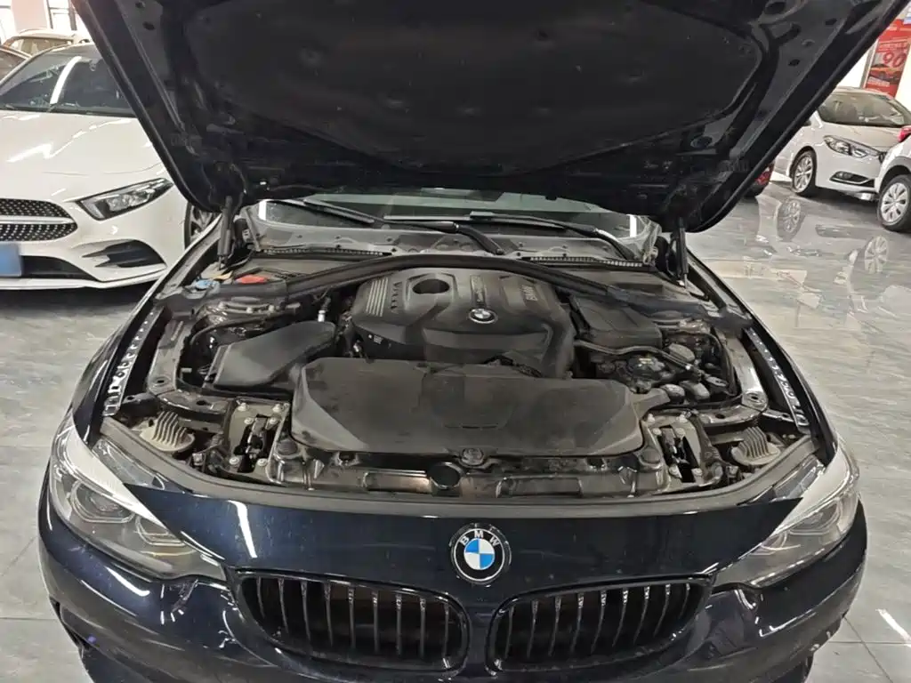 BMW 4 Series 2018 — фото 16